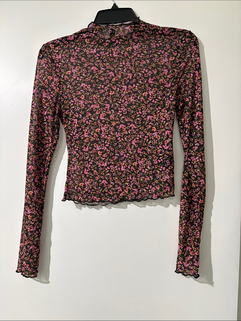 H&M Women's Pink Floral Long-Sleeve Mesh Top